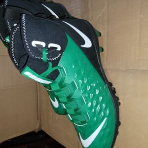 Men's Nike Force Football Cleats. Us 10